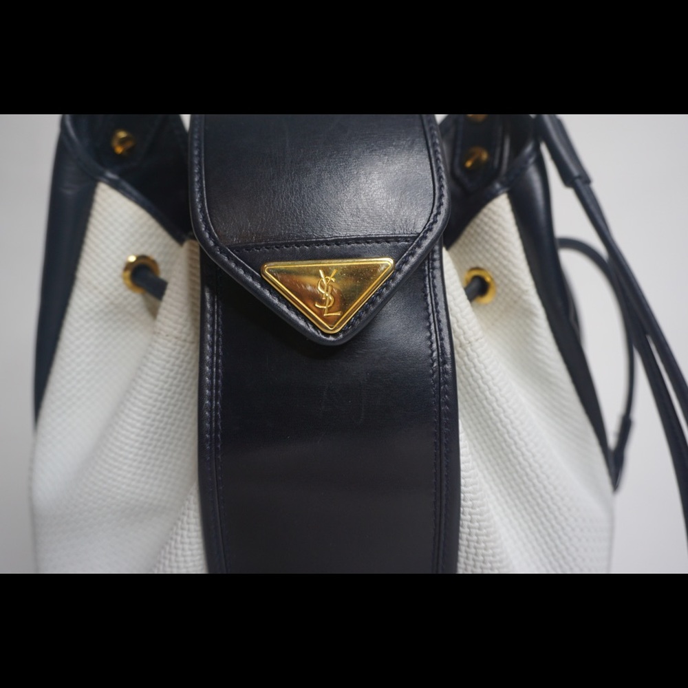 ‼️Final Price Drop‼️ Vintage YSL Bucket Bag - Picture 4 of 8